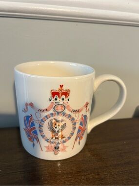 Cath Kidston London platinum jubilee Mug Regal Corgi Design